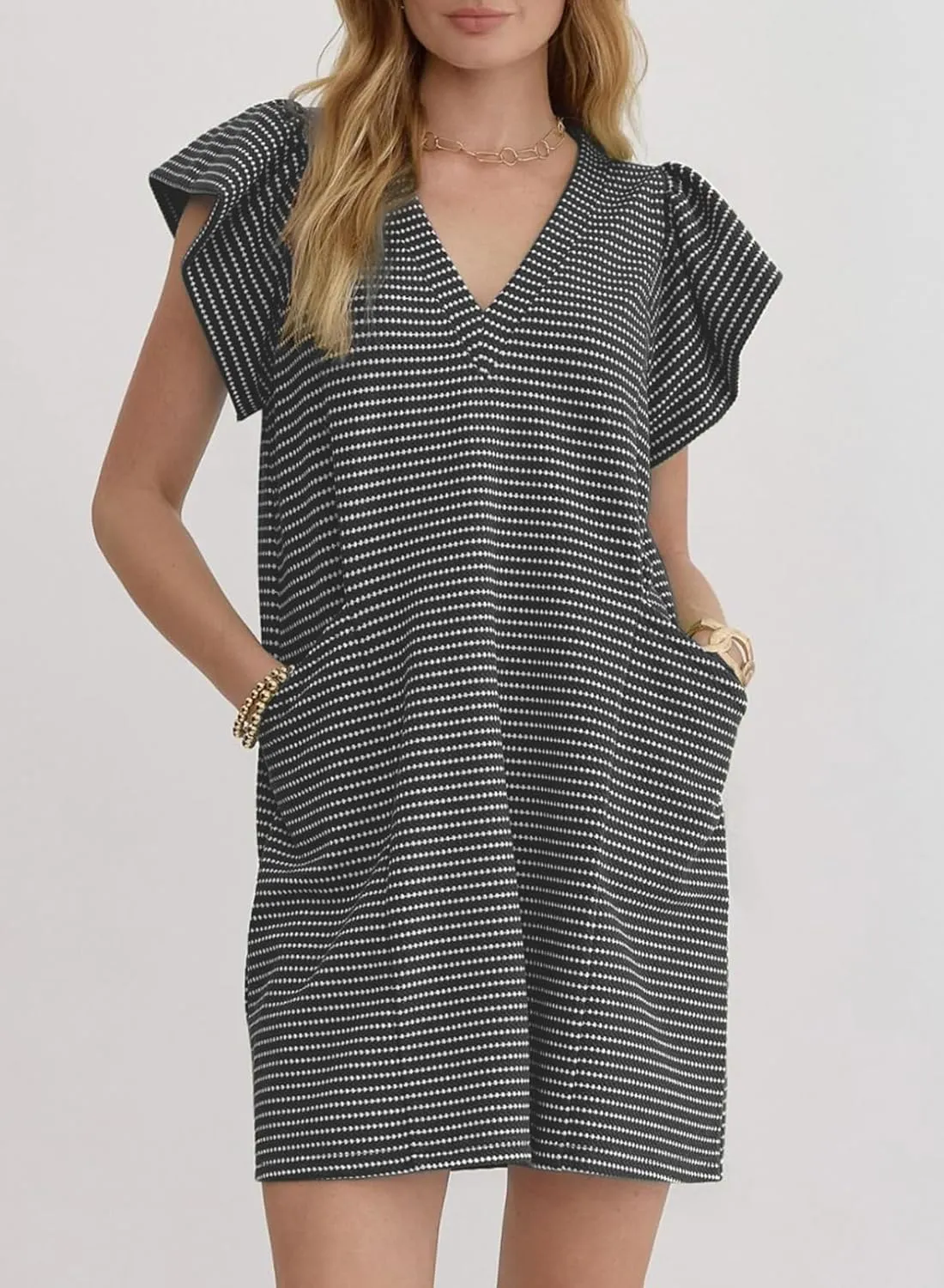 Acelitt Womens Casual Summer V Neck Cap Sleeve Shift Mini Dress with Pockets, S-XXL