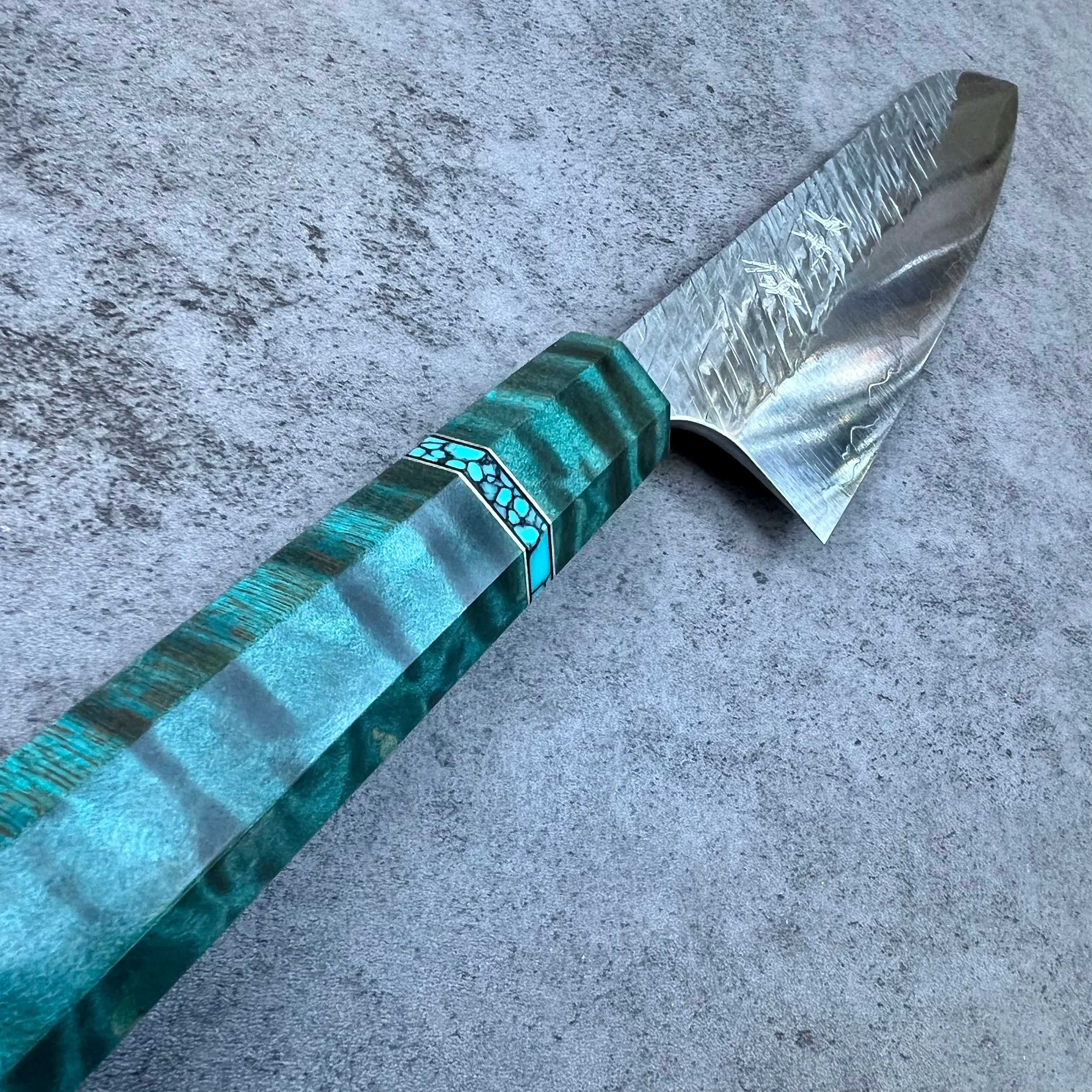Custom Yu Kurosaki Raijin Gyuto 210 - Dyed quilted maple with turquoise