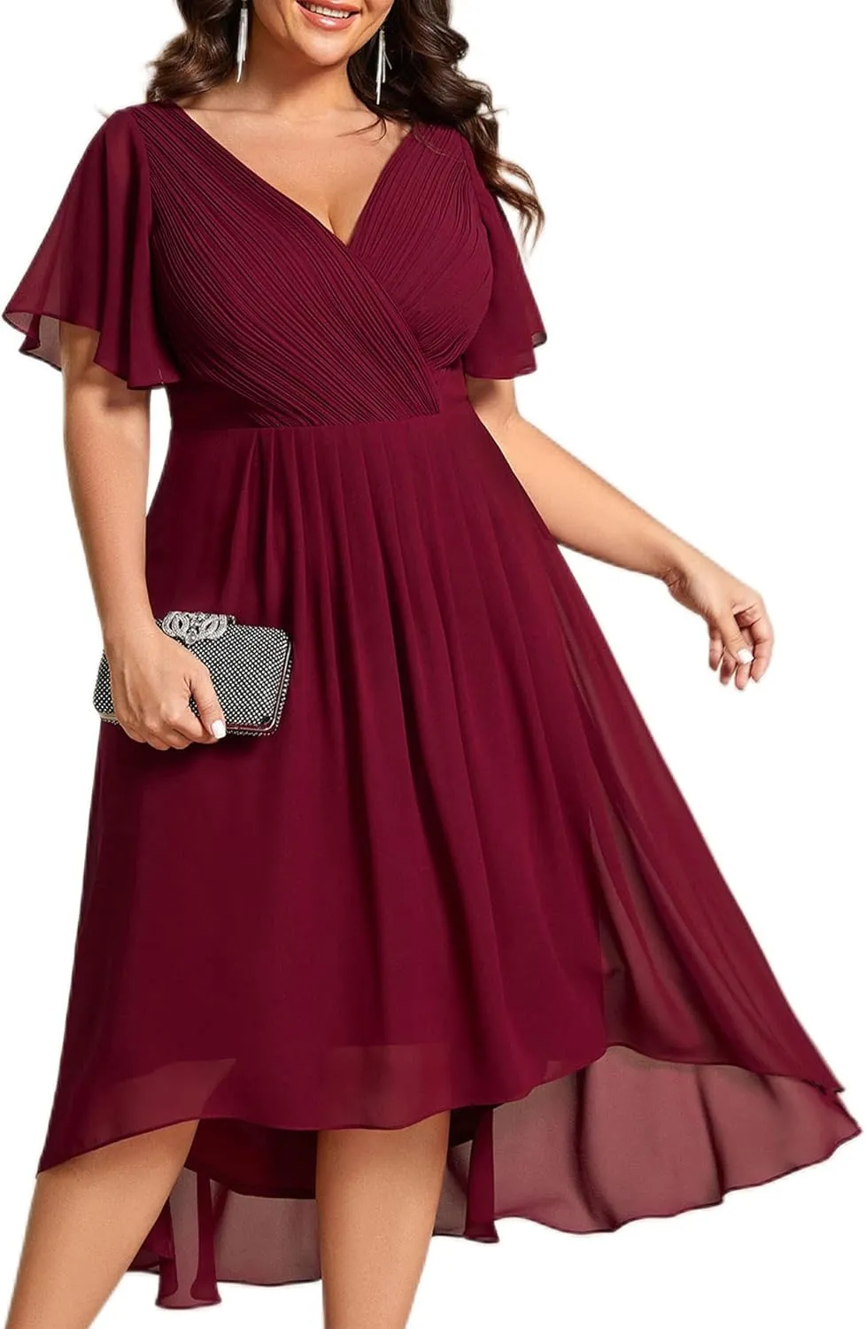 Ever-Pretty Plus Women‘s Short Sleeves V Neck A Line Chiffon Knee Length Plus Size Cocktail Dress for Curvy Women