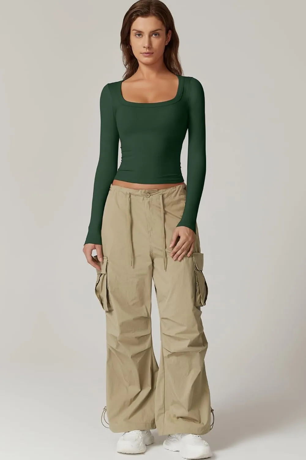 QINSEN Fashion Womens Scoop Neck Long Sleeve Seamless Top Side Ruched Basic Crop T Shirt